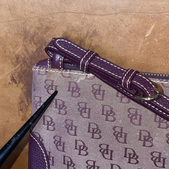 Dooney & Bourke Vtg Slim Small Red Canvas Monogram  Bag w/ Leather Trim - Picture 5 of 10